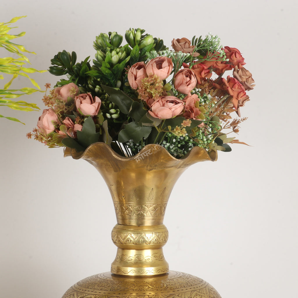 DECORATIVE BRASS FLOWER POTS