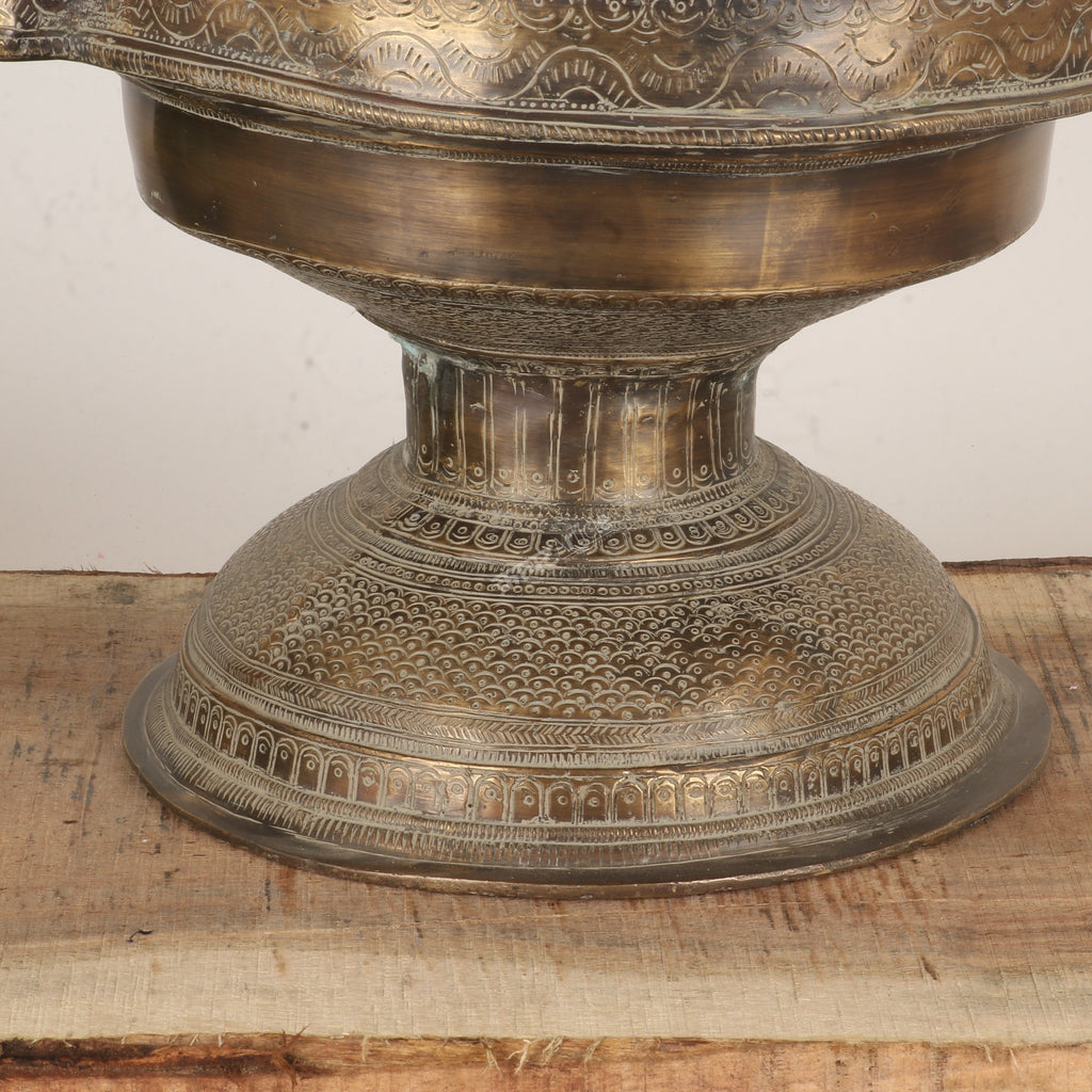 Brass Lord Shivling: A Divine Masterpiece of Hindu Art