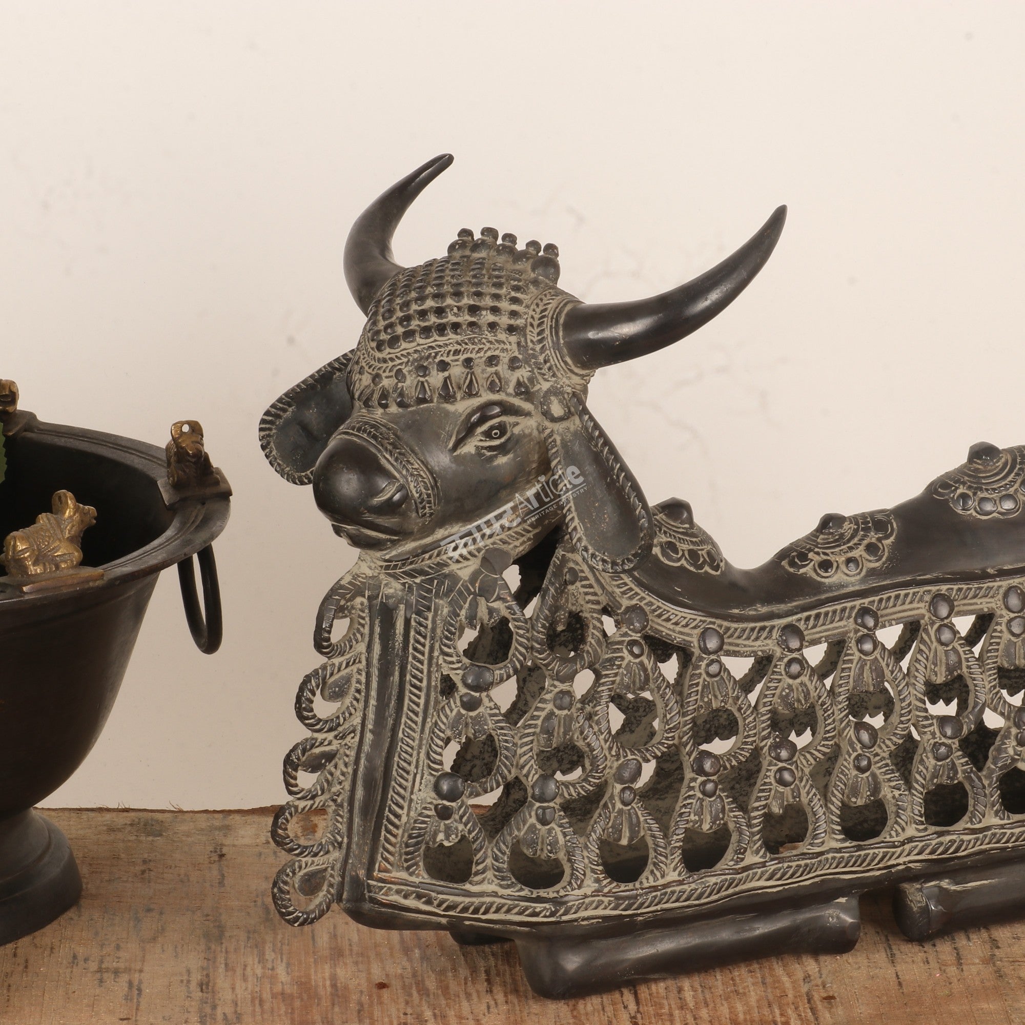 Tribal Dokra Art Bull (Nandi) Idol – Sacred Strength & Heritage Craft