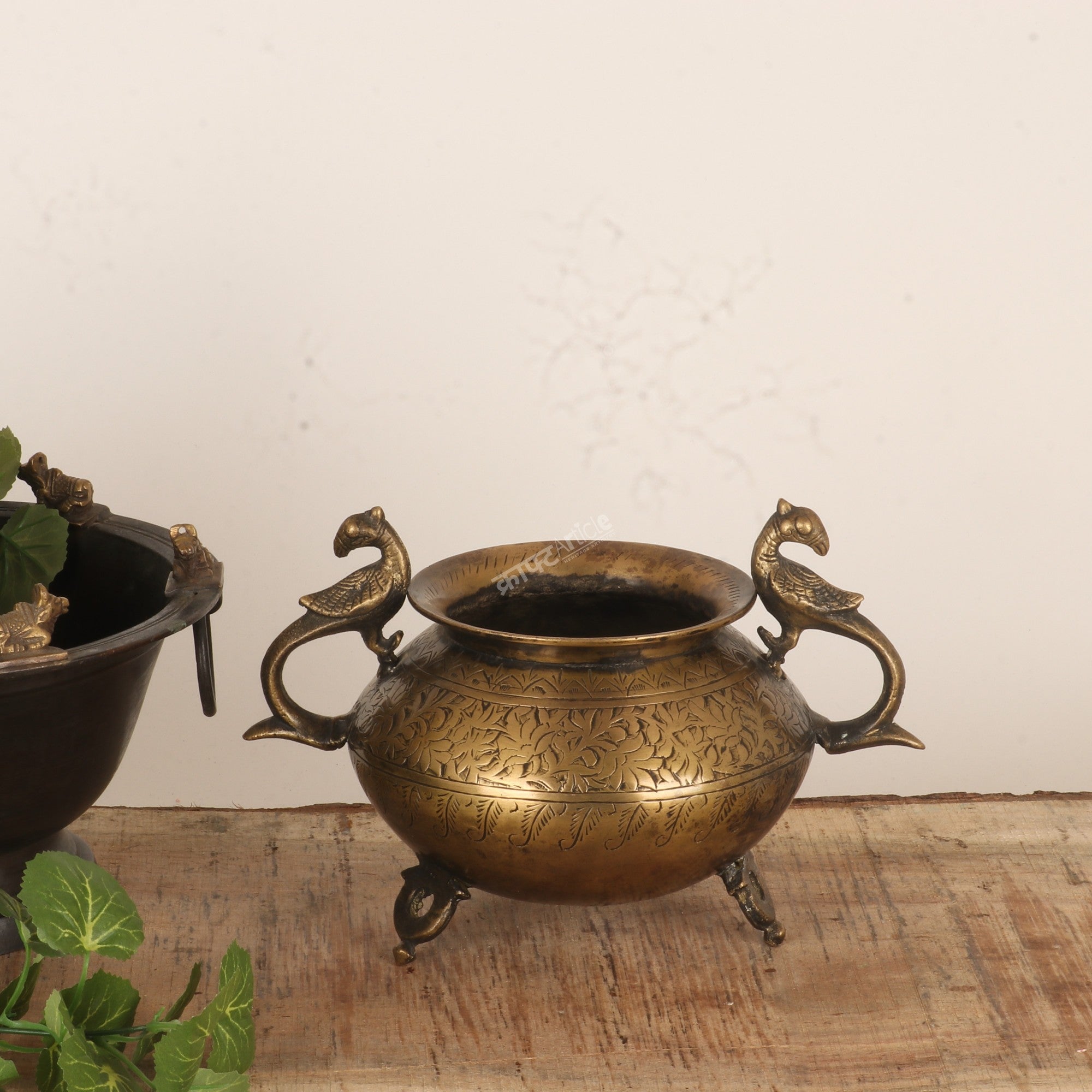 Brass Vintage Décor Carving Vases