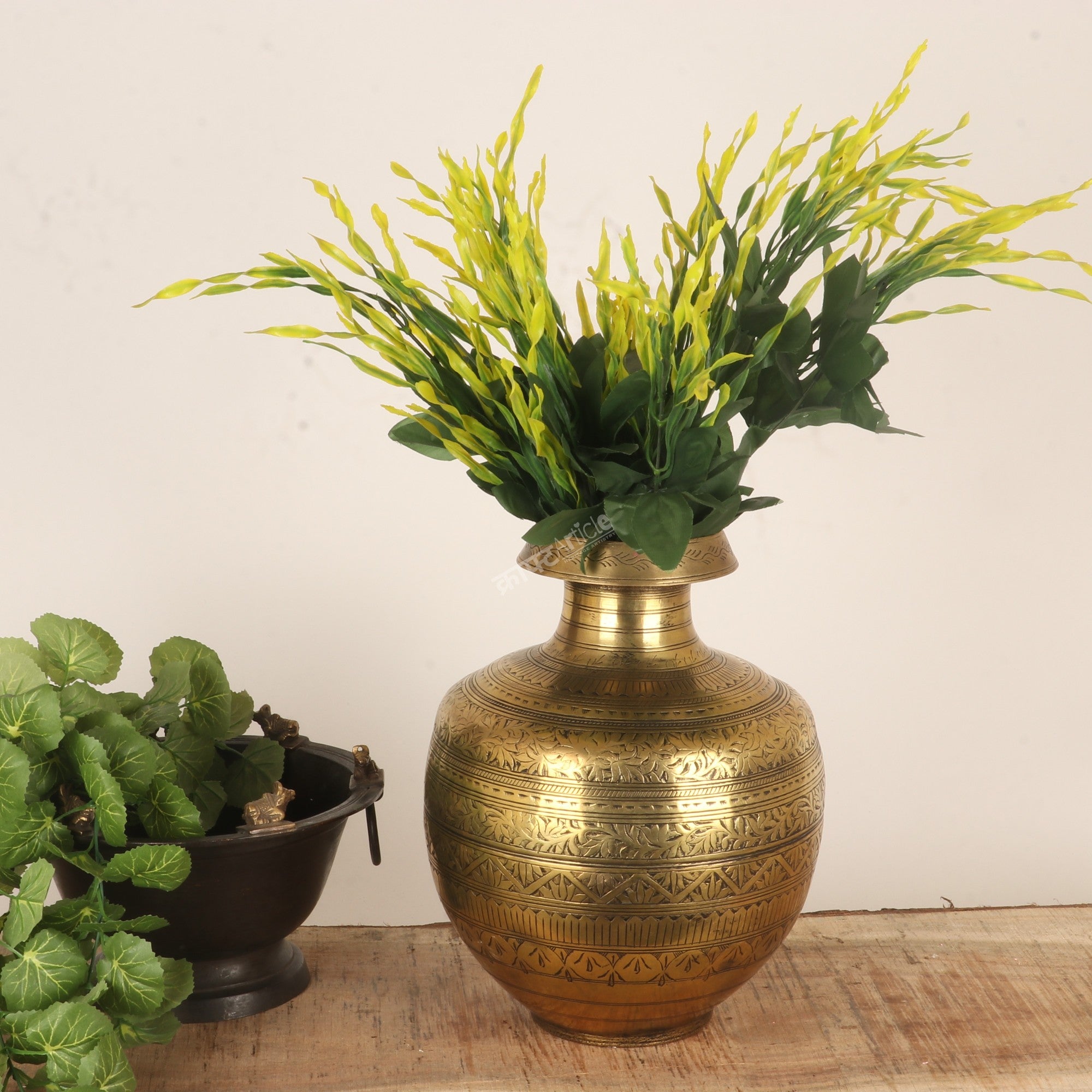Brass Vintage Décor Carving Planter