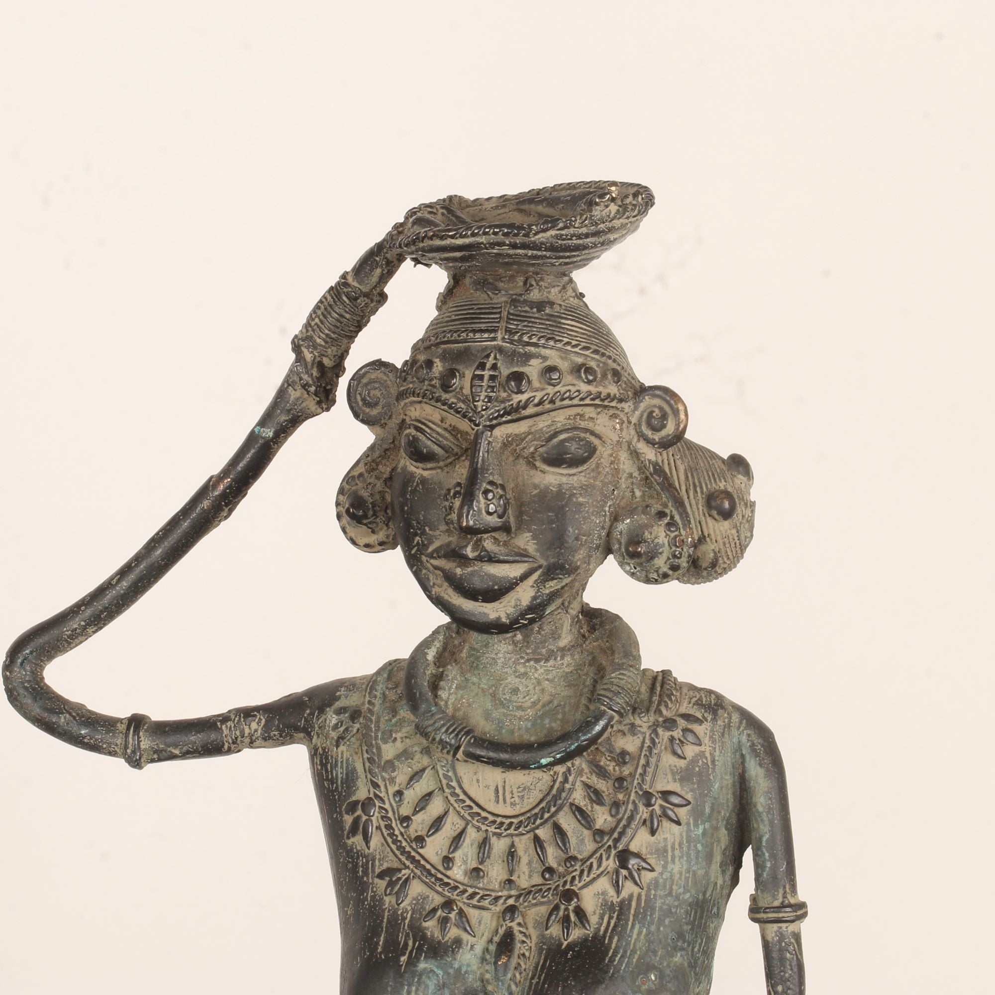 Tribal Dokra Art Figurines – Man & Woman Sculpture