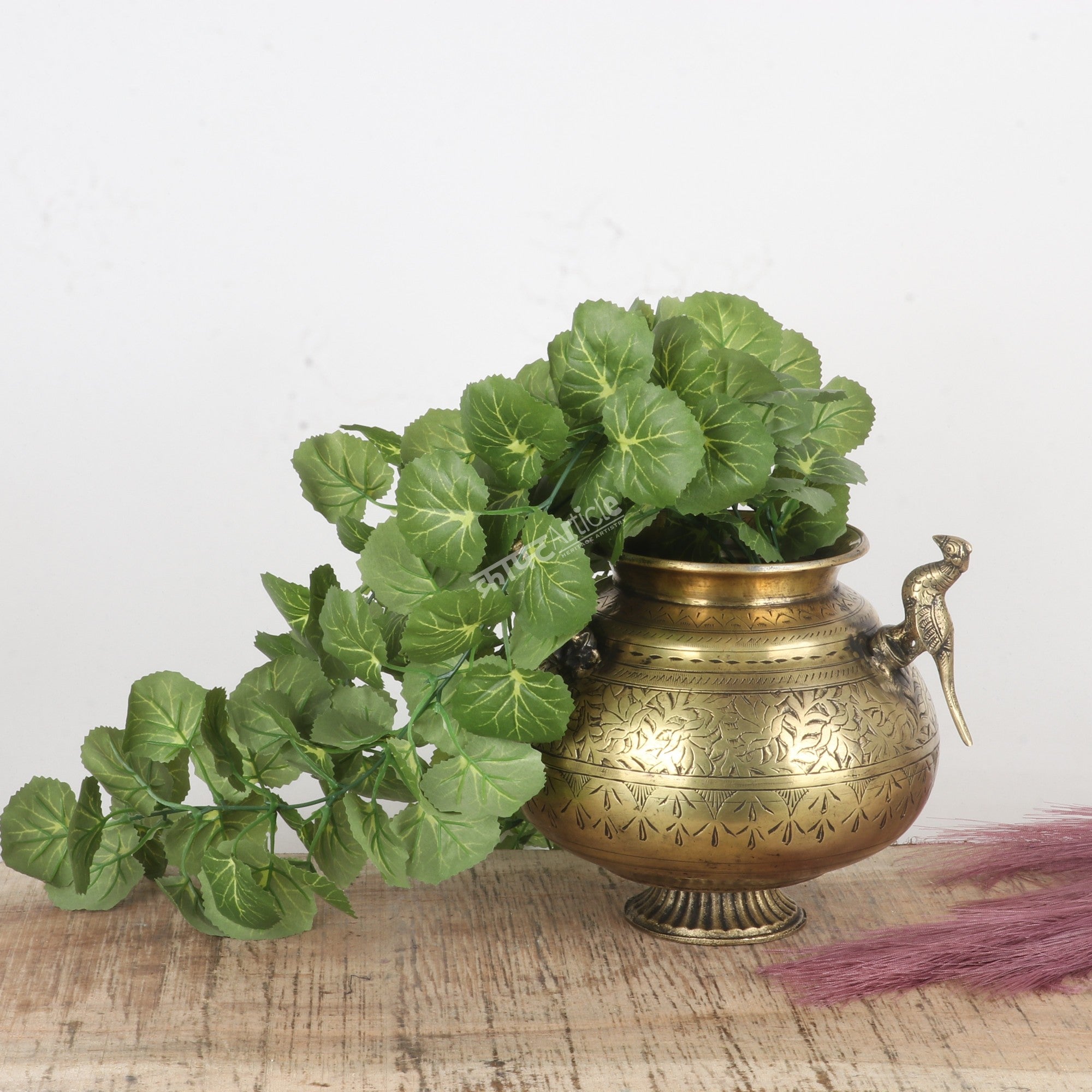 Brass Handcrafted Flower Vase