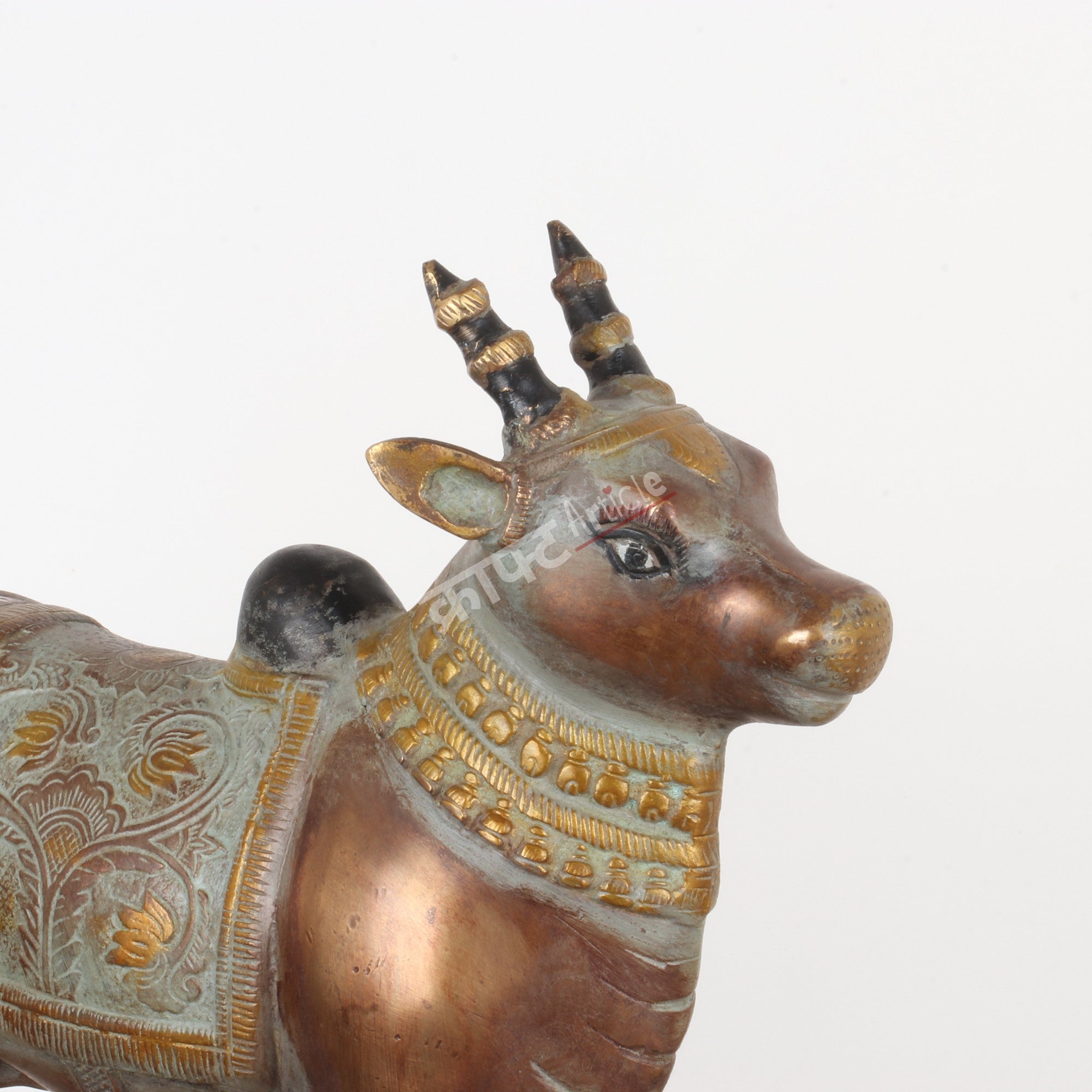 Brass Nandi Bull Statue – Sacred Symbol of Devotion & Strength