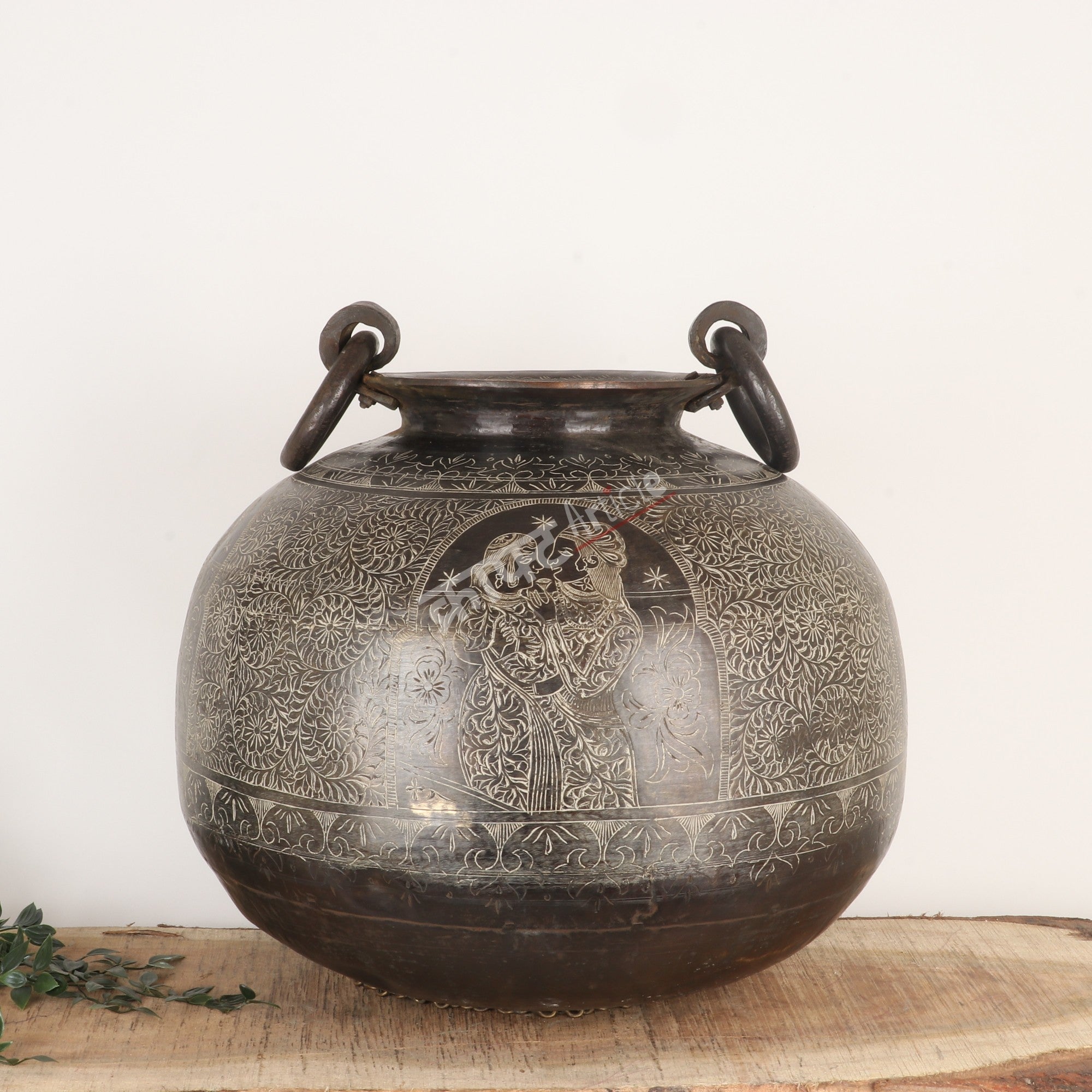 Brass Handcrafted Décor Planter Vintage Black