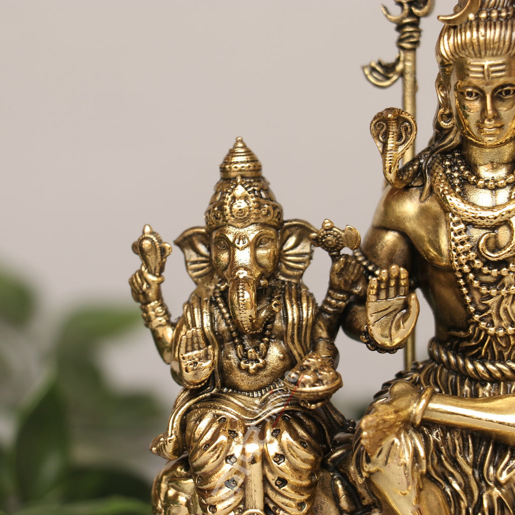 Brass Shiva Family Idol – Divine Harmony & Blessings