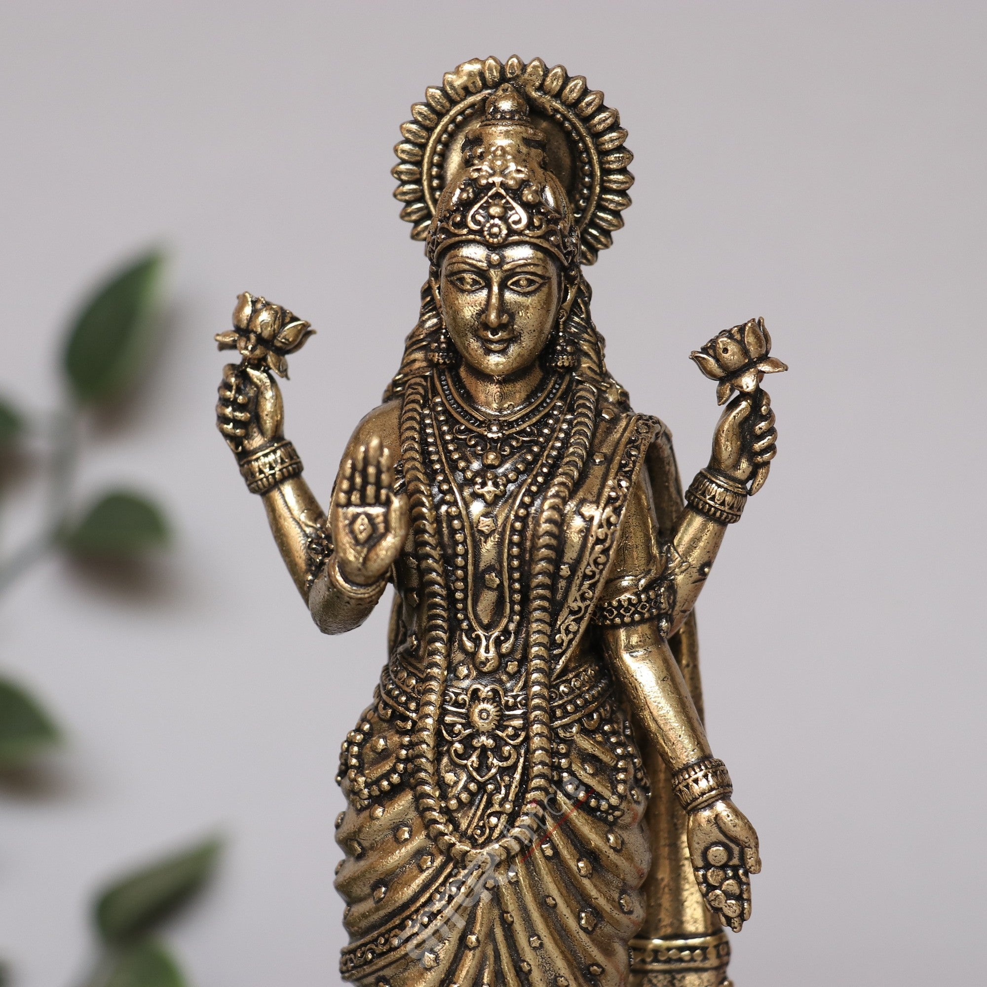 Brass Superfine Lord Vishnu Lakshmi Statues