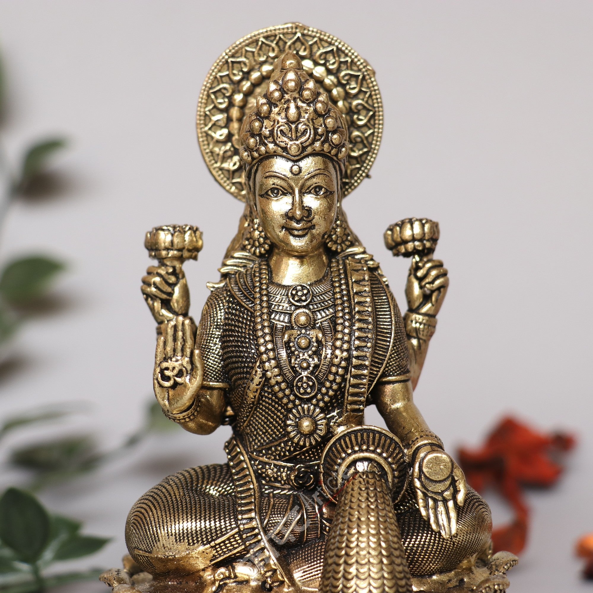 Brass Superfine Goddess Lakshmi and Ganesh Idol