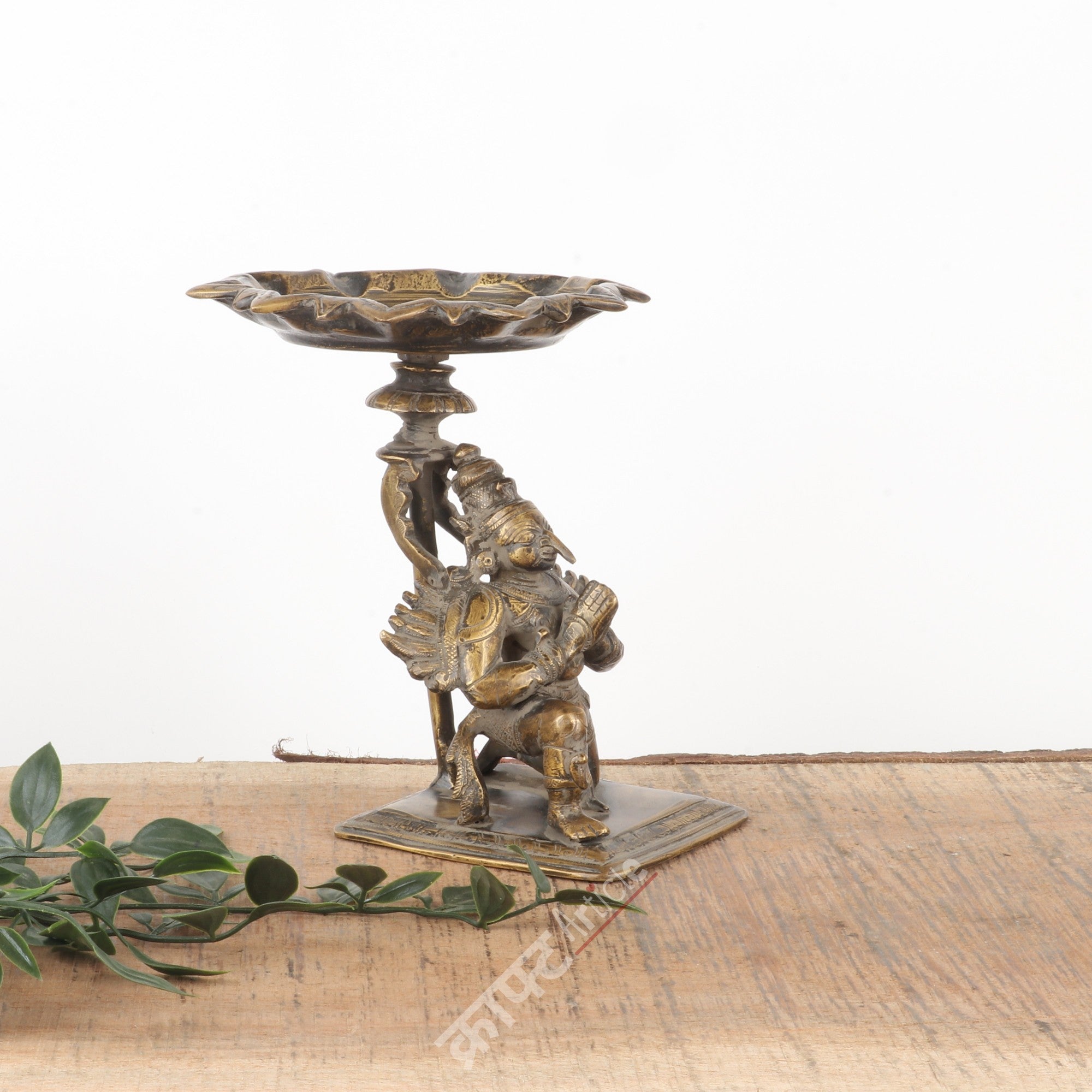 Brass Garuda Lamp Tabletop Décor