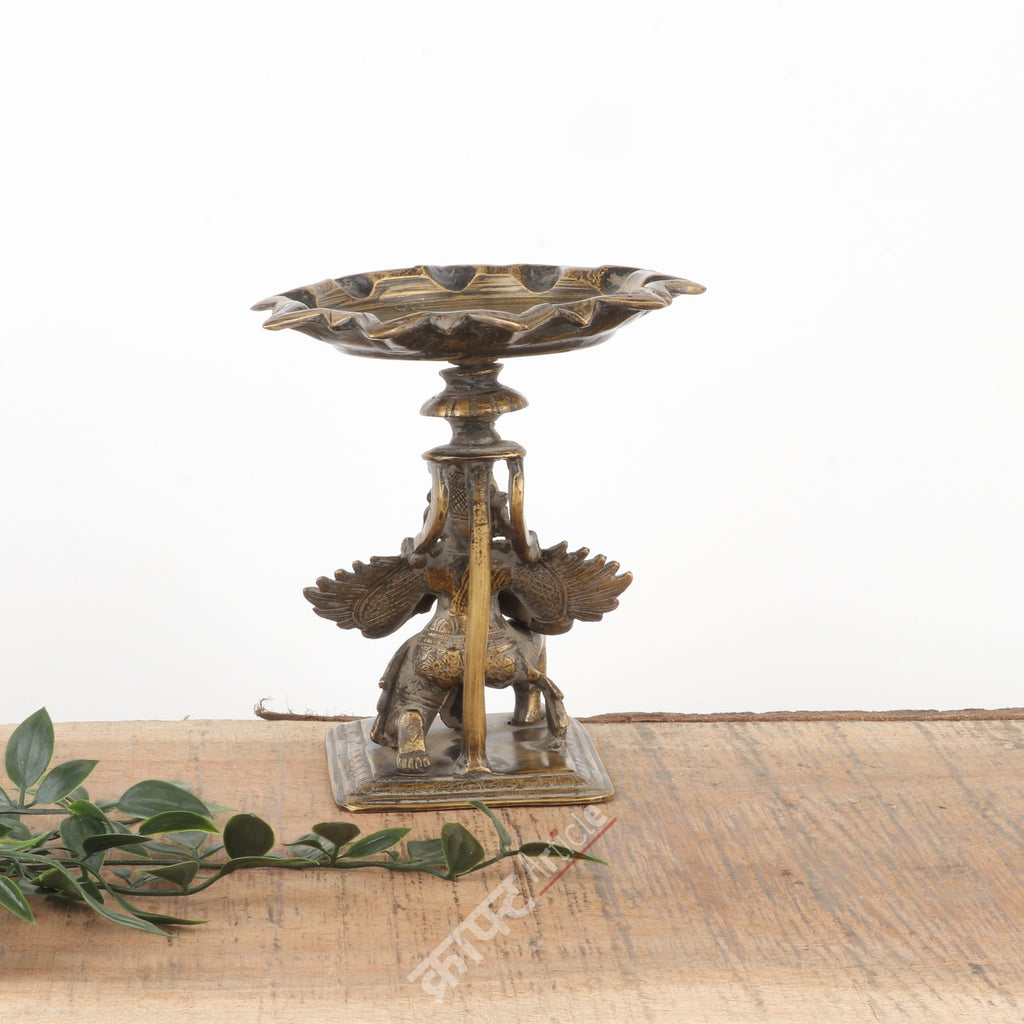 Brass Garuda Lamp Tabletop Décor